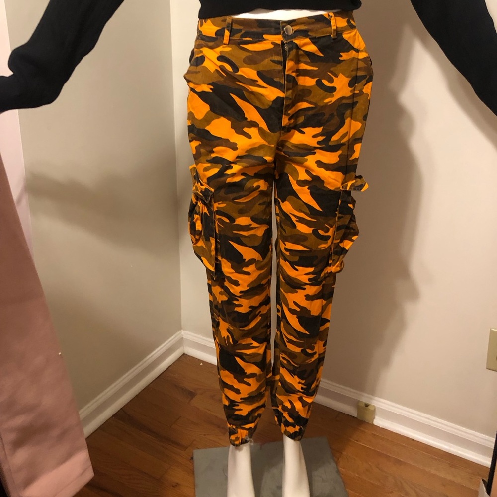 Ladies Cargo Pants sold